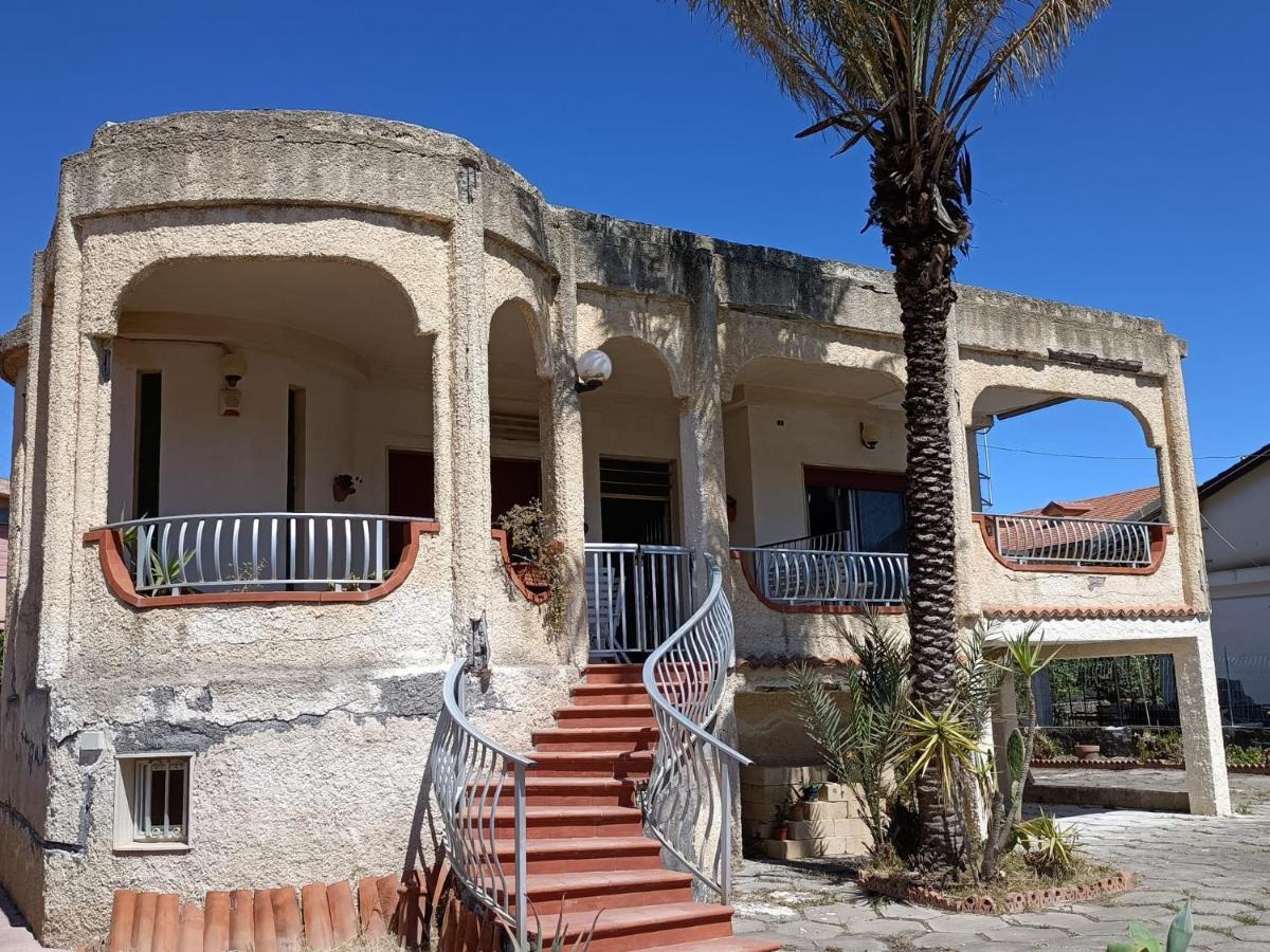 Fortezza Villa Azzurra Agnone Bagni Luaran gambar